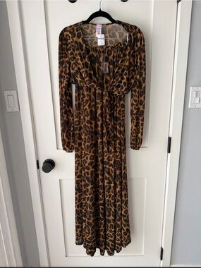 2 PC Matching Leopard Print A-Line Maxi Skirt with Wrap around V-Neck tie top.
